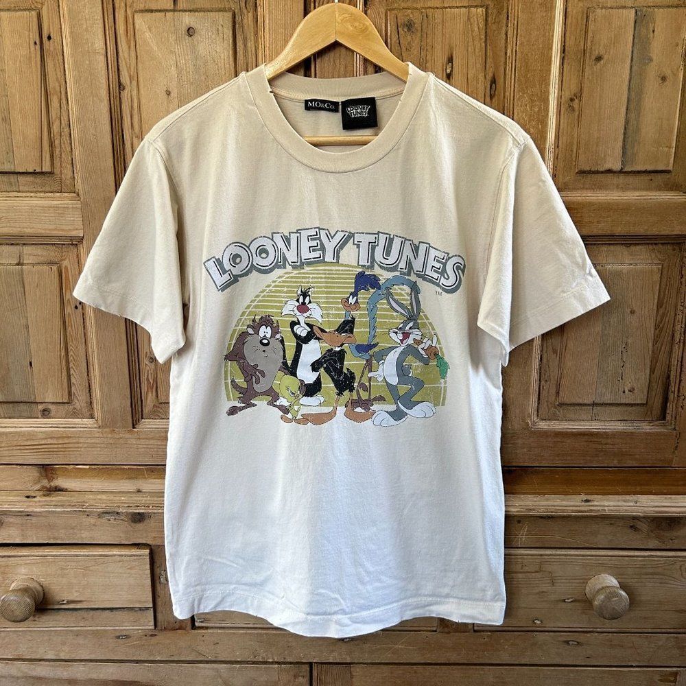 Mo & Co Looney Tunes XS Graphic‎ Tee Shirt Tweety Bugs Bunny Sylvester Daffy